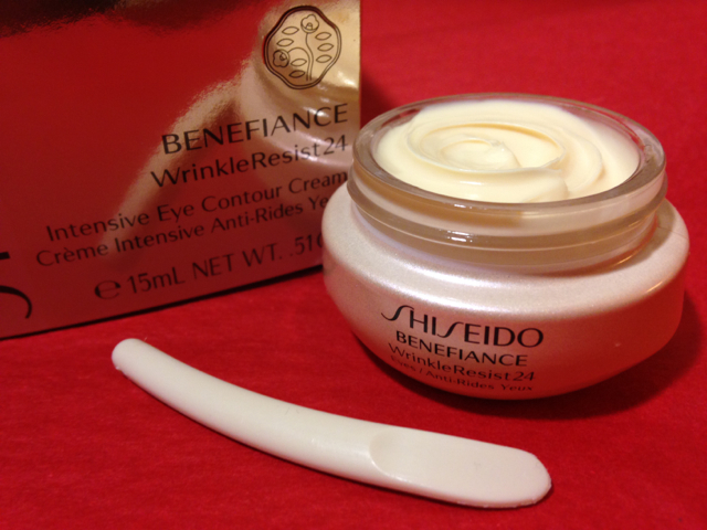 Shiseido Benefiance WrinkleResist24 Eye Contour Cream